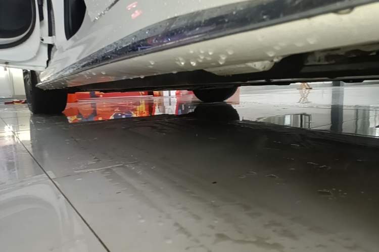 Used Mercedes-Benz C-Class 2022 C 260 L Sport Edition Left Side Sill