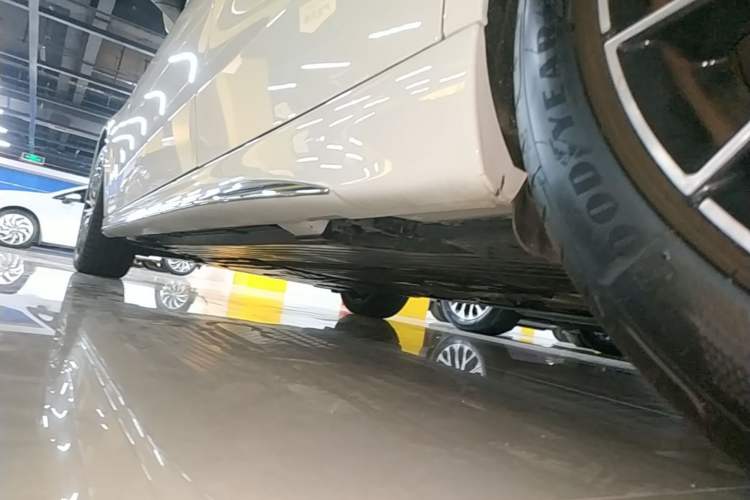 Used Mercedes-Benz C-Class 2022 C 260 L Sport Edition Left Side Sill