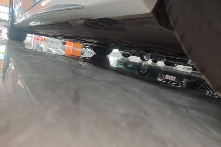 Used Mercedes-Benz C-Class 2022 C 260 L Sport Edition Left Side Sill