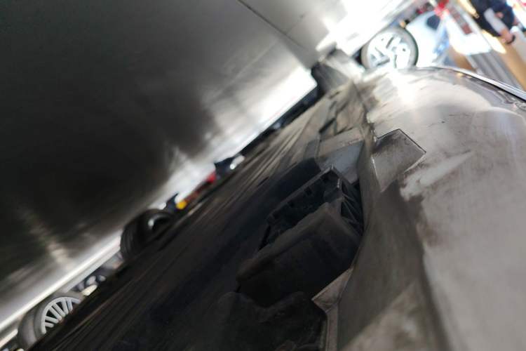 Used Mercedes-Benz C-Class 2022 Restyled C 260 L Sport Edition Left Side Sill
