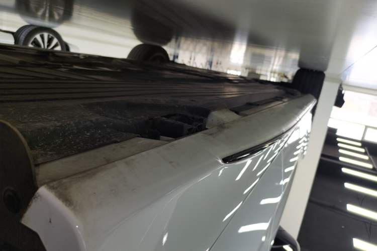 Used Mercedes-Benz C-Class 2022 Restyled C 260 L Sport Edition Left Side Sill