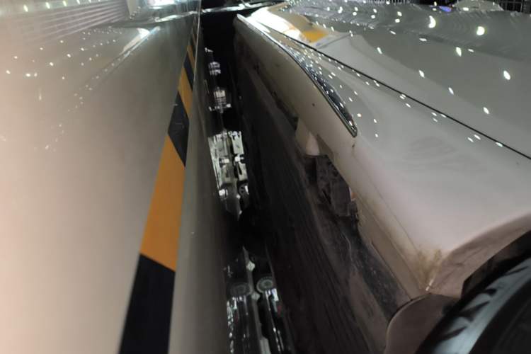 Used Mercedes-Benz C-Class 2022 Restyled C 200 L Sport Edition Left Side Sill