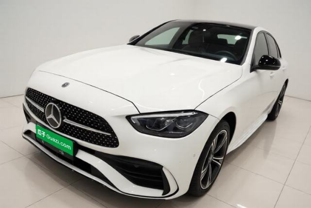 Ojetý Mercedes-Benz C-Class 2022 Revised C 260 L Starry Night Sport Edition