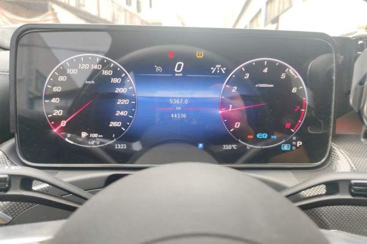 Used Mercedes-Benz C-Class 2022 C 260 L Sport Edition Odometer Close Up