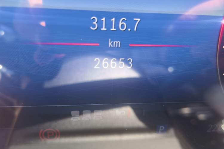 Used Mercedes-Benz C-Class 2022 C 260 L Sport Edition Odometer Close Up