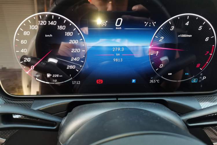 Used Mercedes-Benz C-Class 2022 Restyled C 260 L Sport Edition Odometer Close Up