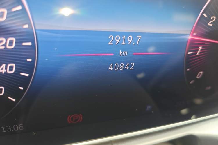 Used Mercedes-Benz C-Class 2022 C 260 L Sport Edition Odometer Close Up