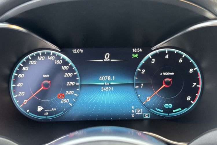Used Mercedes-Benz C-Class 2022 C 260 Coupe Odometer Close Up