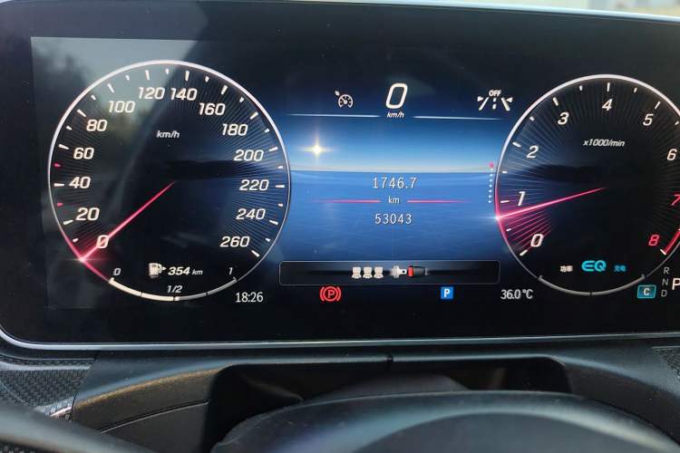 Used Mercedes-Benz C-Class 2022 Restyled C 260 L Sport Edition Odometer Close Up