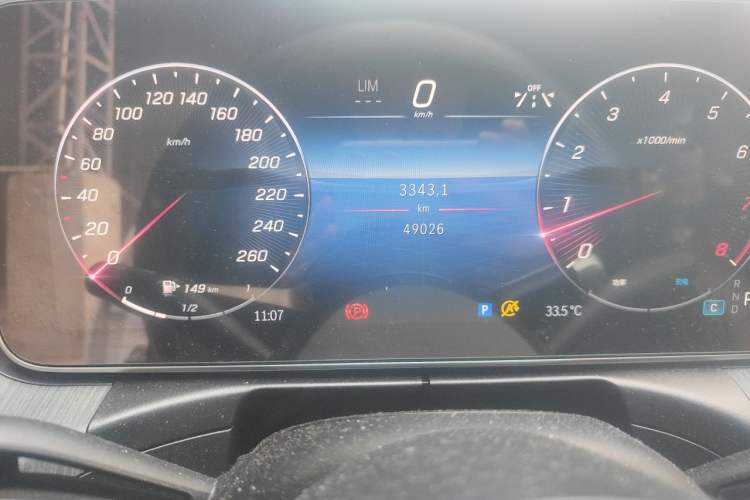 Used Mercedes-Benz C-Class 2022 Restyled C 260 L Sport Edition Odometer Close Up