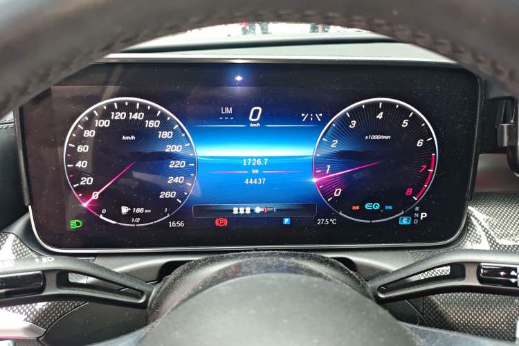 Used Mercedes-Benz C-Class 2022 C 260 L Sport Edition Odometer Close Up