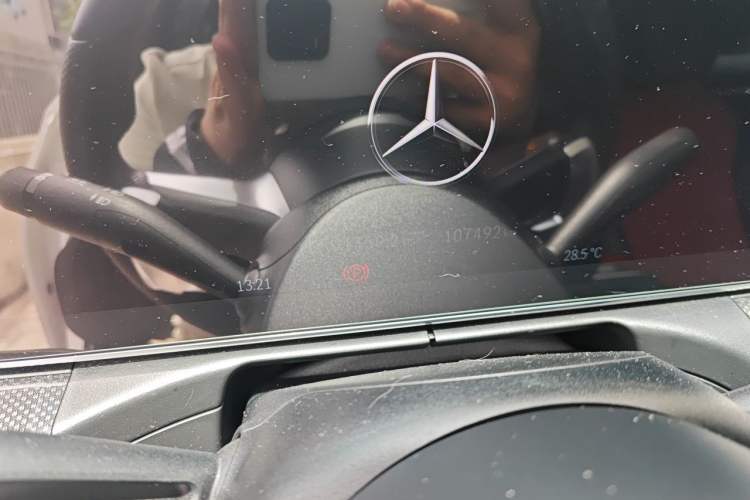 Used Mercedes-Benz C-Class 2022 C 260 L Sport Edition Odometer Close Up