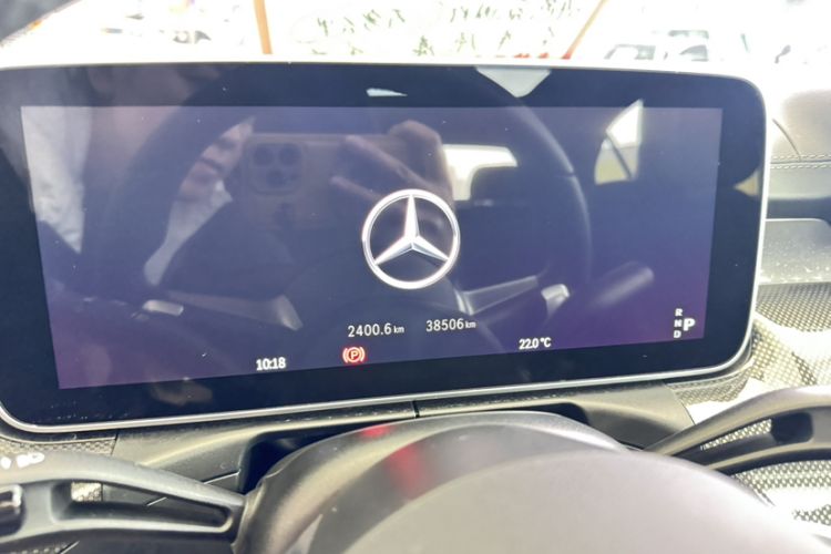 Used Mercedes-Benz C-Class 2022 Restyled C 260 L Sport Edition Odometer Close Up