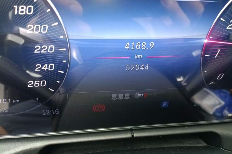 Used Mercedes-Benz C-Class 2022 C 260 L Sport Edition Odometer Close Up