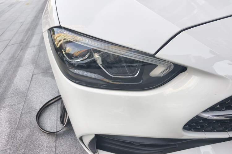 Used Mercedes-Benz C-Class 2022 Restyled C 260 L Sport Edition 4MATIC Right Front Headlight