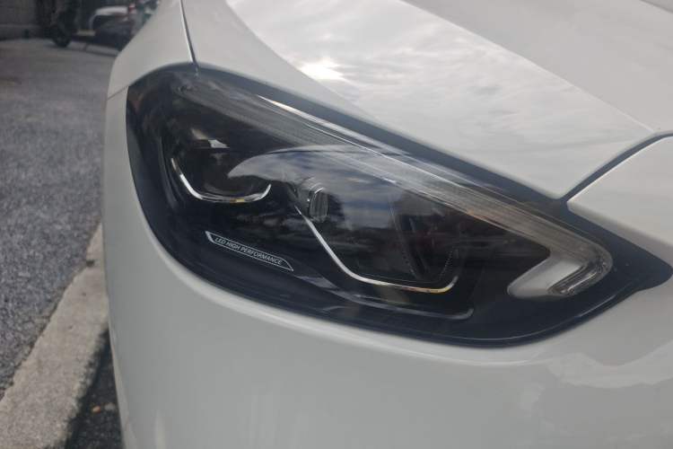 Used Mercedes-Benz C-Class 2022 C 200 L Sport Edition Right Front Headlight
