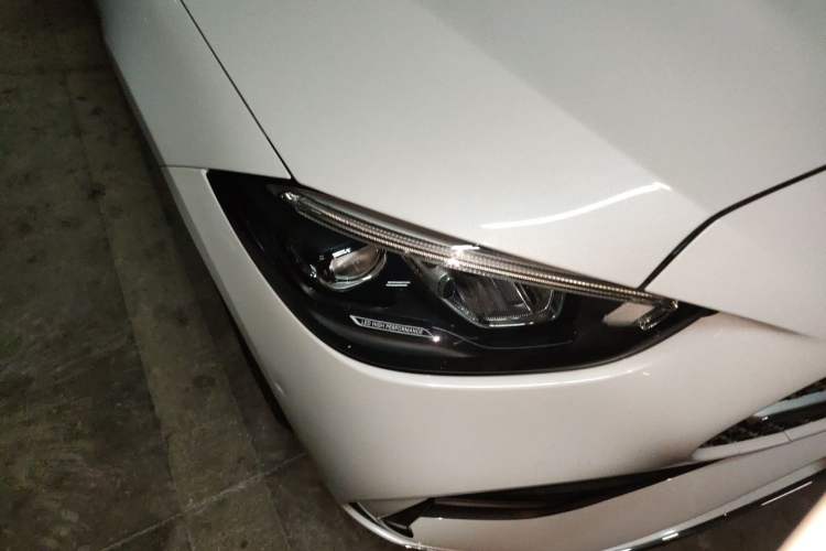 Used Mercedes-Benz C-Class 2022 Restyled C 260 L Sport Edition Right Front Headlight