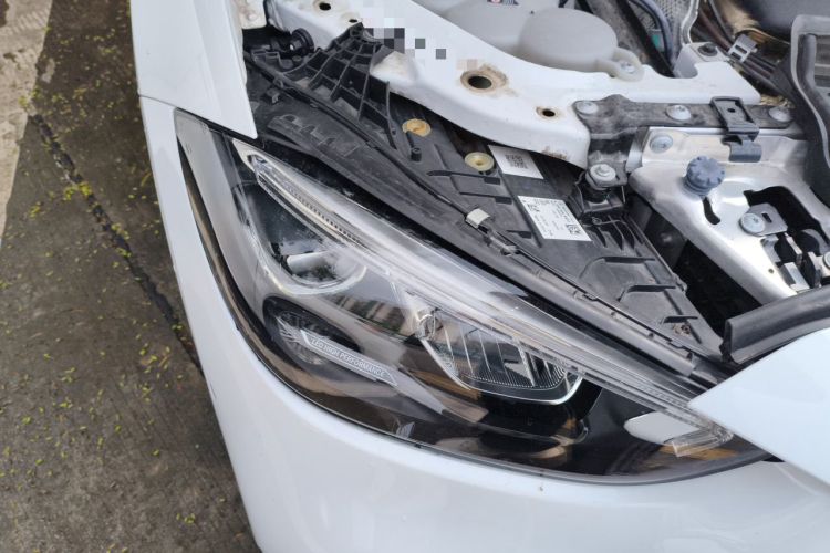 Used Mercedes-Benz C-Class 2022 Revised C 260 L Starry Night Sport Edition Right Front Headlight