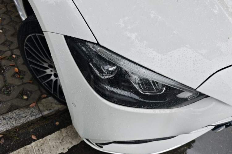 Used Mercedes-Benz C-Class 2022 Restyled C 260 L Sport Edition Right Front Headlight