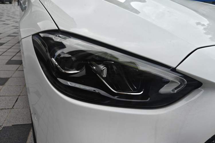 Used Mercedes-Benz C-Class 2022 Restyled C 260 L Sport Edition Right Front Headlight