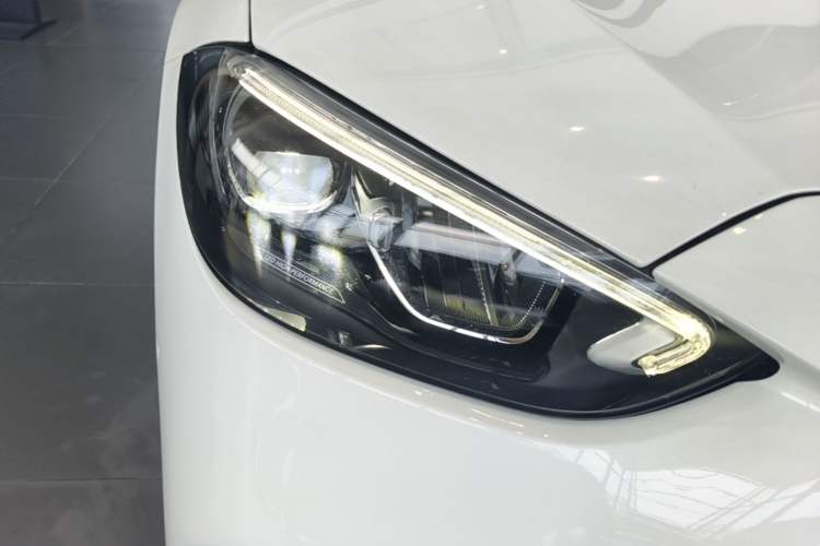Used Mercedes-Benz C-Class 2022 Restyled C 260 L Sport Edition Right Front Headlight