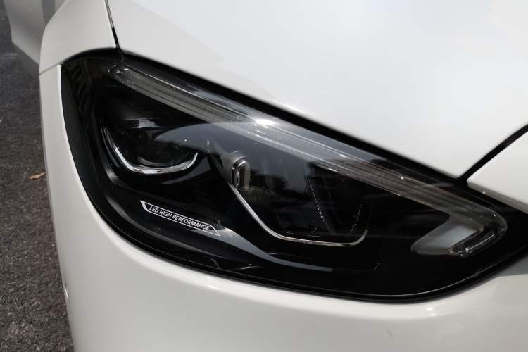 Used Mercedes-Benz C-Class 2022 C 200 L Sport Edition Right Front Headlight