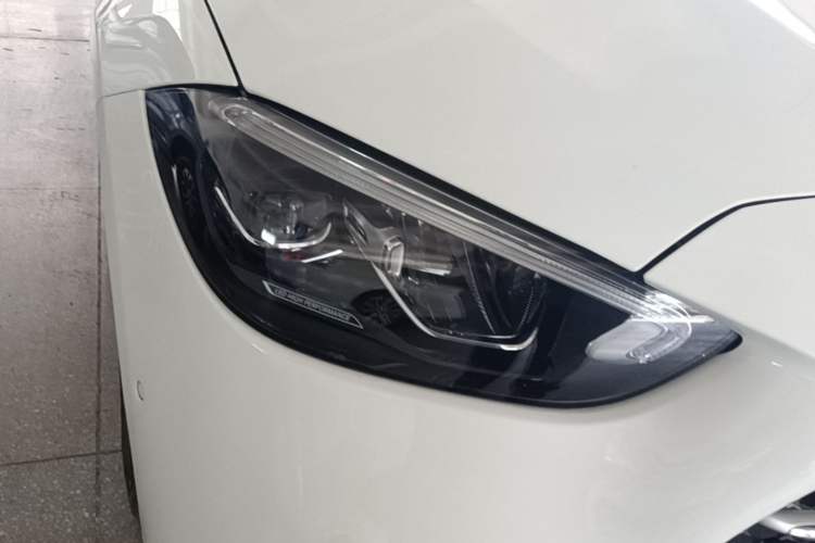 Used Mercedes-Benz C-Class 2022 C 200 L Sport Edition Right Front Headlight
