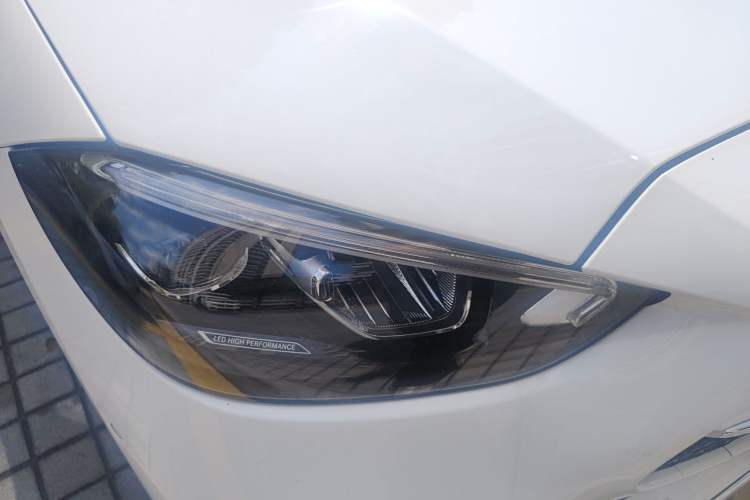 Used Mercedes-Benz C-Class 2022 C 260 L Sport Edition Right Front Headlight