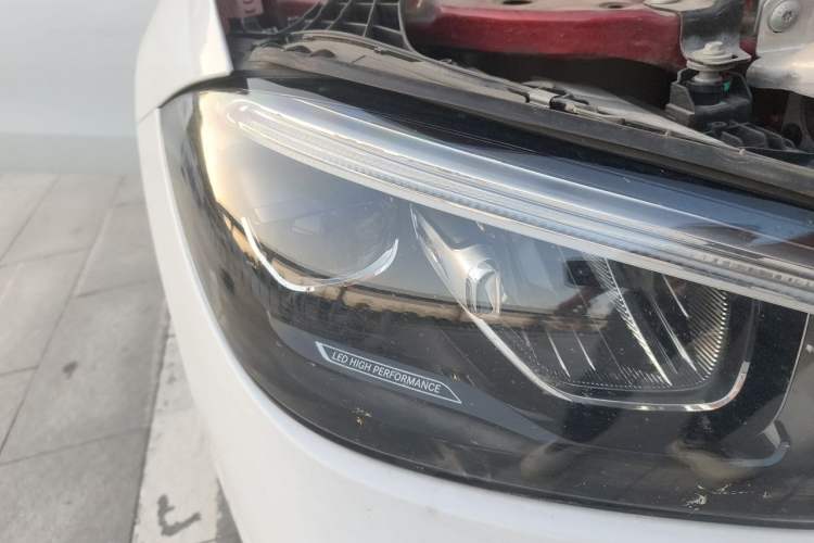 Used Mercedes-Benz C-Class 2022 C 260 L Sport Edition Right Front Headlight
