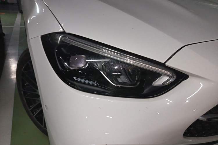 Used Mercedes-Benz C-Class 2022 Restyled C 260 L Sport Edition Right Front Headlight