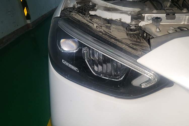 Used Mercedes-Benz C-Class 2022 C 260 L Sport Edition Right Front Headlight