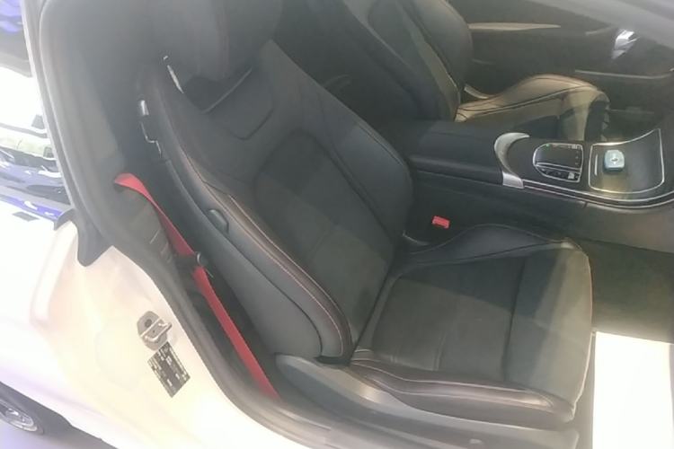 Used Mercedes-Benz C-Class 2022 Refreshed C 260 Coupe Right Front Seat
