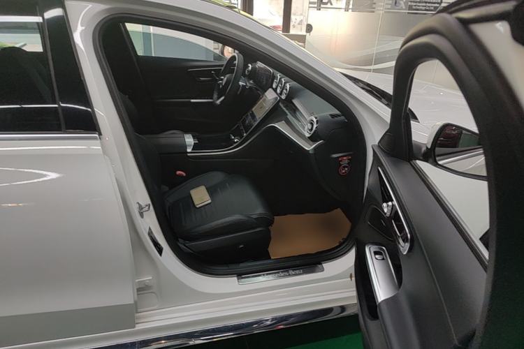 Used Mercedes-Benz C-Class 2022 Restyled C 260 L Sport Edition Right Front Seat