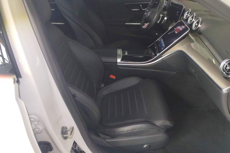 Used Mercedes-Benz C-Class 2022 Restyled C 260 L Sport Edition Right Front Seat