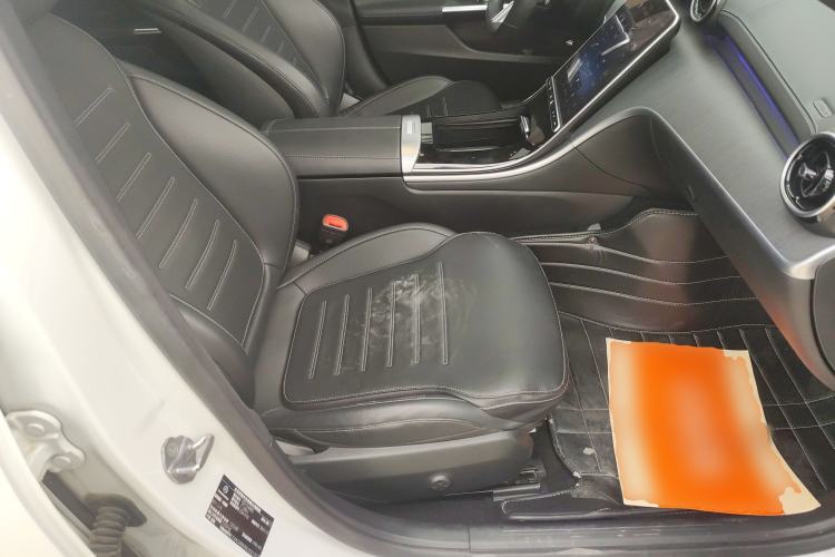 Used Mercedes-Benz C-Class 2022 C 200 L Sport Edition Right Front Seat