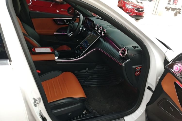 Used Mercedes-Benz C-Class 2022 C 260 L Sport Edition Right Front Seat