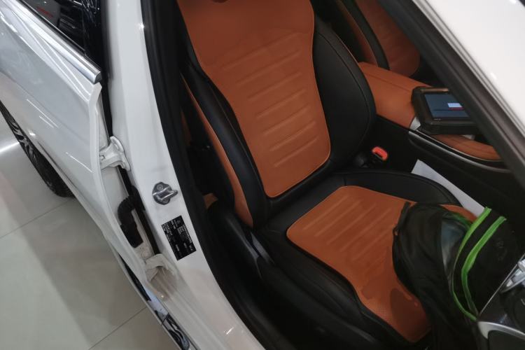 Used Mercedes-Benz C-Class 2022 Restyled C 260 L Sport Edition Right Front Seat