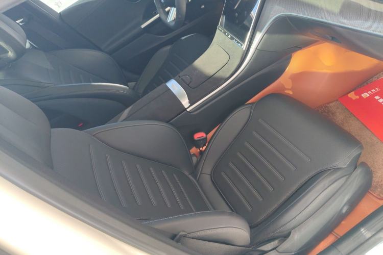 Used Mercedes-Benz C-Class 2022 Restyled C 260 L Sport Edition Right Front Seat