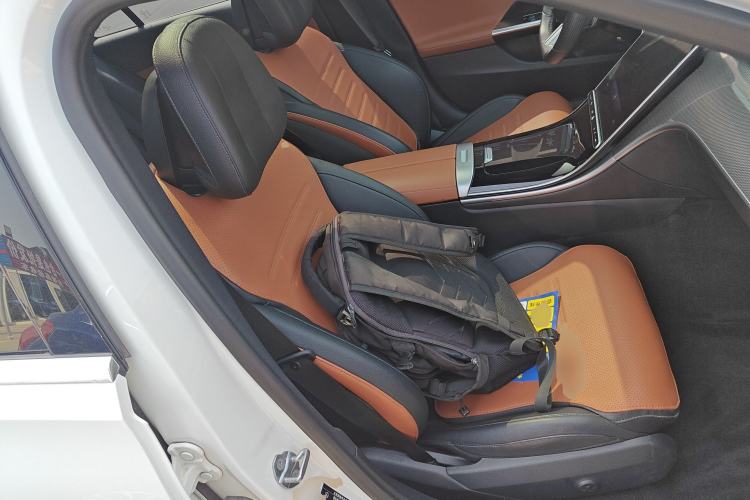 Used Mercedes-Benz C-Class 2022 Restyled C 260 L Sport Edition Right Front Seat