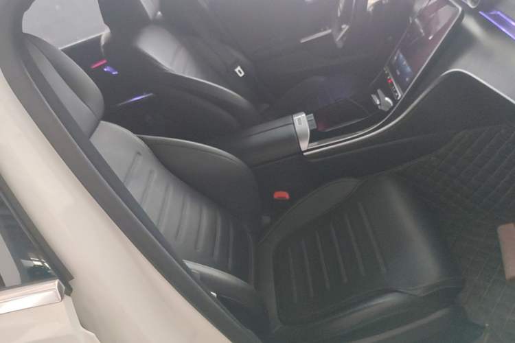 Used Mercedes-Benz C-Class 2022 C 200 L Sport Edition Right Front Seat