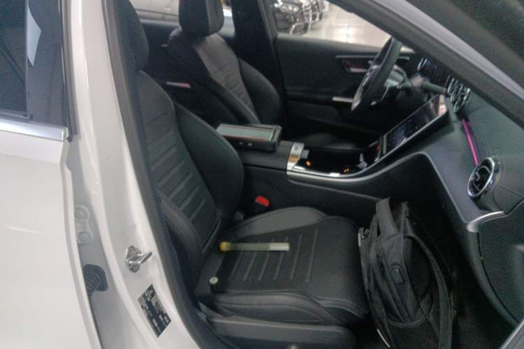 Used Mercedes-Benz C-Class 2022 Restyled C 200 L Sport Edition Right Front Seat