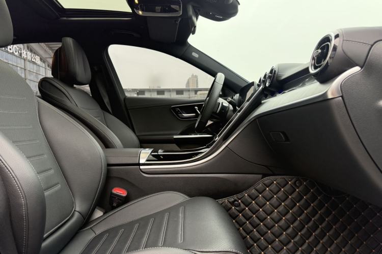 Used Mercedes-Benz C-Class 2022 Restyled C 200 L Sport Edition Right Front Seat