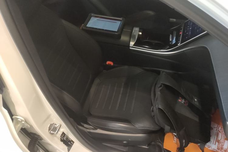 Used Mercedes-Benz C-Class 2022 Restyled C 200 L Sport Edition Right Front Seat