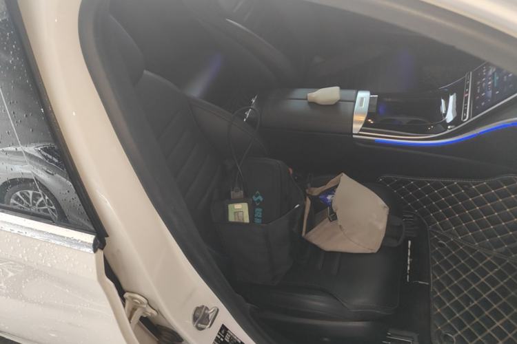 Used Mercedes-Benz C-Class 2022 C 260 L Sport Edition Right Front Seat