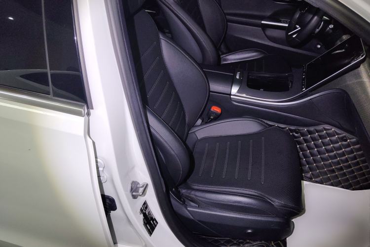 Used Mercedes-Benz C-Class 2022 C 260 L Sport Edition Right Front Seat