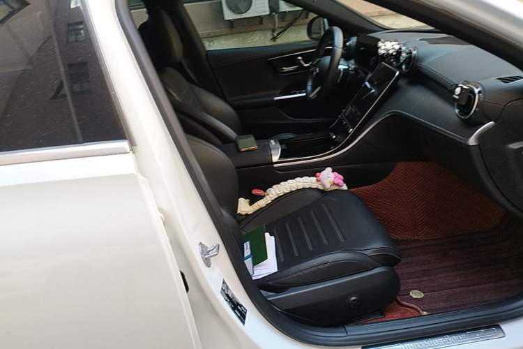 Used Mercedes-Benz C-Class 2022 C 200 L Sport Edition Right Front Seat