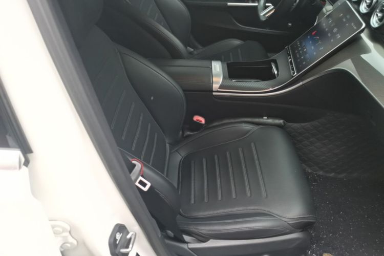 Used Mercedes-Benz C-Class 2022 Restyled C 260 L Sport Edition Right Front Seat