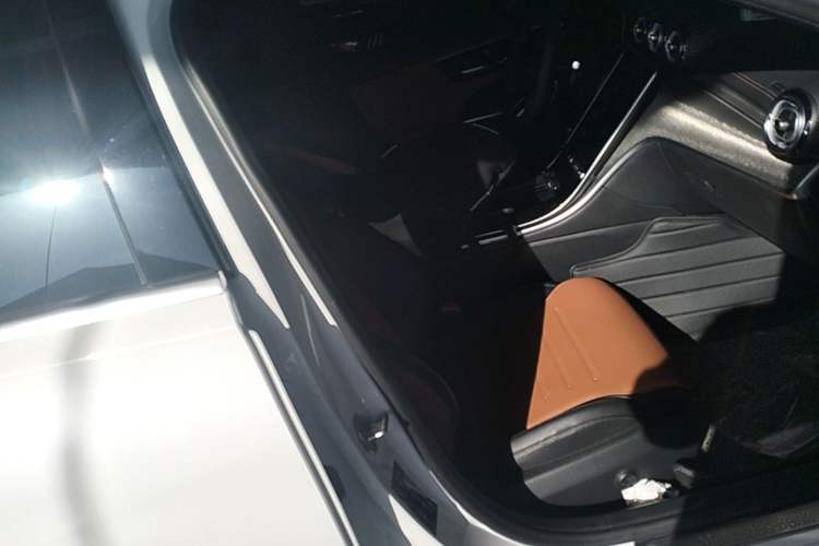 Used Mercedes-Benz C-Class 2022 C 260 L Sport Edition Right Front Seat