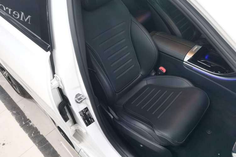 Used Mercedes-Benz C-Class 2022 Revised C 260 L Starry Night Sport Edition Right Front Seat