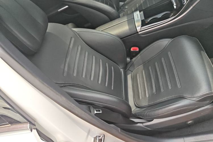 Used Mercedes-Benz C-Class 2022 Restyled C 260 L Sport Edition Right Front Seat